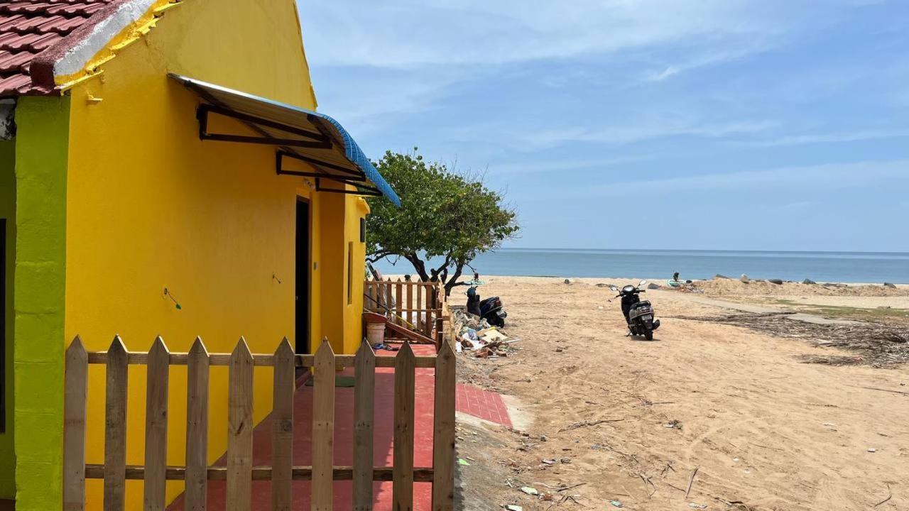 Coral Bay Beach House 1Bhk 퐁디셰리 외부 사진